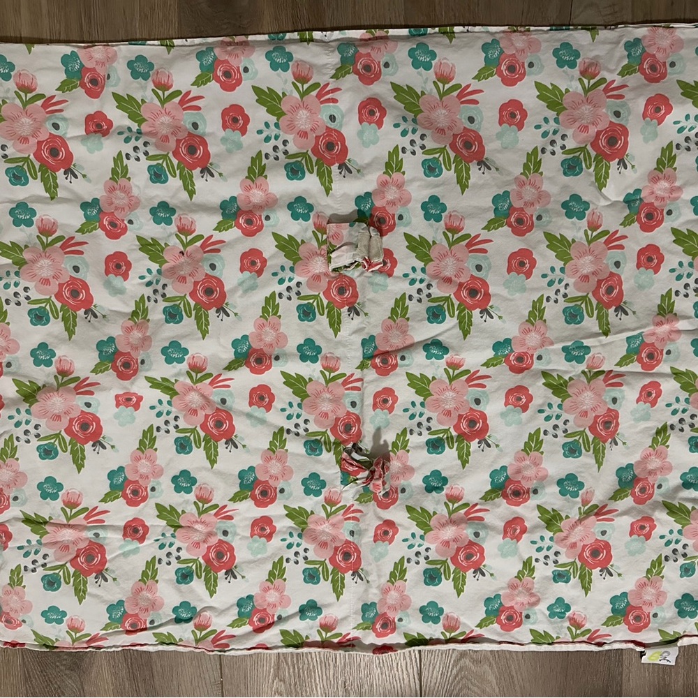 Go by Goldbug Car Seat Canopy Cover Floral Design Girls